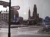 005-Esta localizada em Berlim no Kurfuerstendamm no centro da Breitscheidplatz