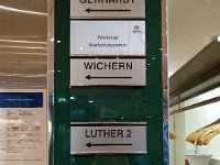 008-Saloes a esquerda no Hotel