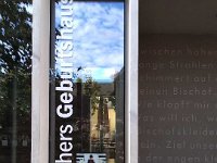 008-A entrada principal