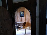 058-E eis a porta da sala que nos trouxe ate aqui