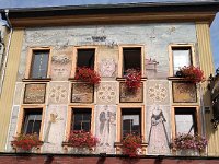 004-A pintura nas paredes chama a atencao