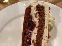 015-So a torta Floresta Negra decepcionou