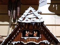 018-Relogio cuco com todos os icones da regiao