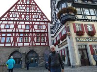 013-O centro historico de Rothenburg estende - se a leste do Rio Tauber - que corta a cidade