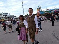 028-Provavelmente a caminho da Oktoberfest