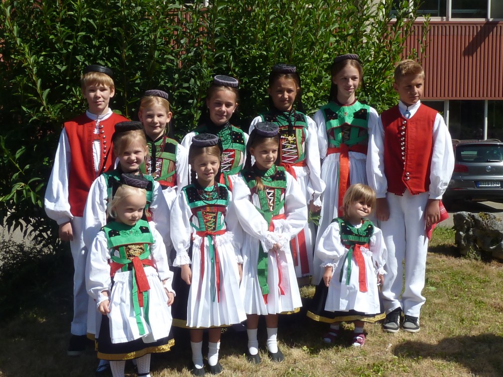 Tracht Kinder in Tracht
